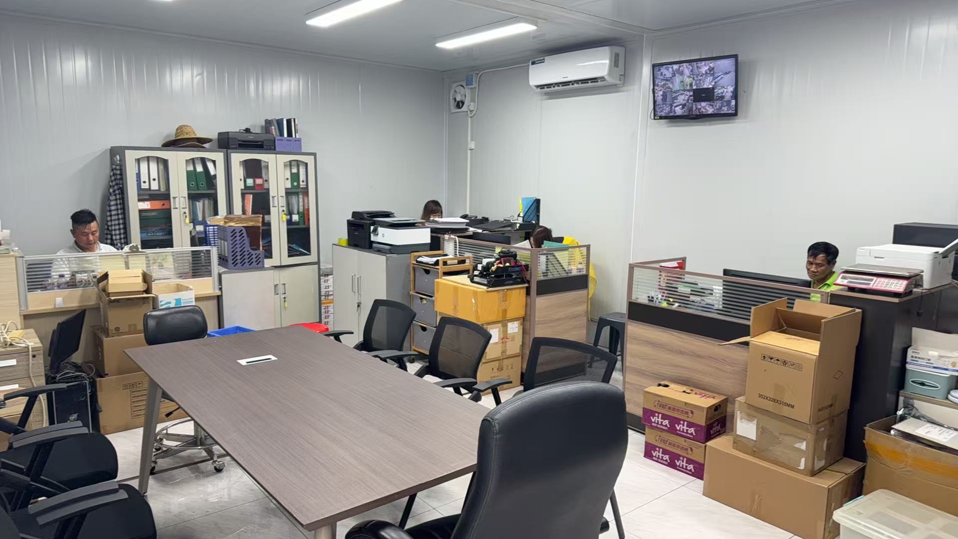 辦公室內部